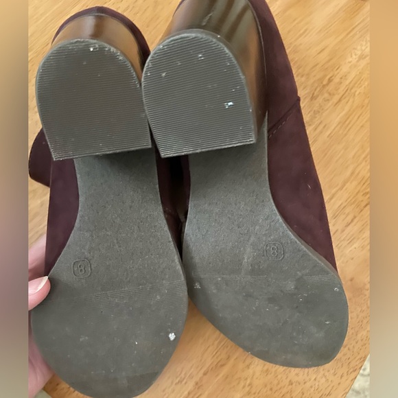 Deep burgundy size 8 booties worn once. - Picture 8 of 8